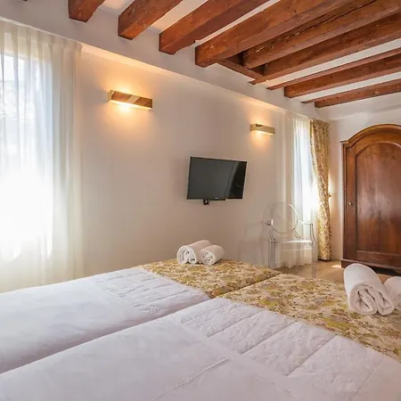 Апартаменты Apartments-rialto 1 - 2 - 3