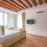 Apartments-rialto 1 - 2 - 3 البندقية