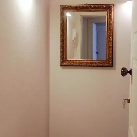 Apartments-rialto 1 - 2 - 3 *