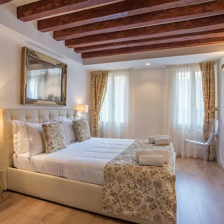 Apartments-rialto 1 - 2 - 3 Apartment *